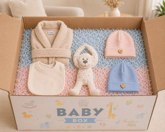 Gender Reveal Cadeaupakket Beige – Unisex Kraamcadeau & Babyshower Gift – Luxe Geschenkdoos met Badjas, Knuffel (Aap), Tutpop Konijn, Slab & Mutsje - Blij Eitje